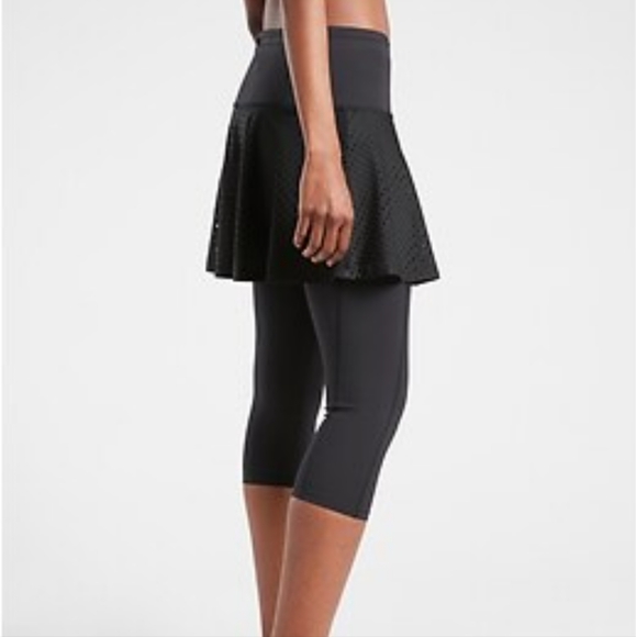 Athleta a Gsme 2 in 1 Crop skirt Skort Leggings Black Sz.MED - Picture 2 of 7